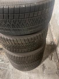 Treno gomme bmw quattro stagioni