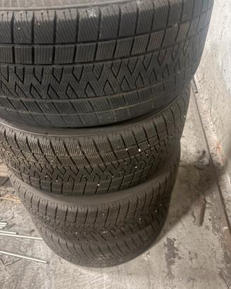 Treno gomme bmw quattro stagioni