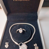 Pandora parure