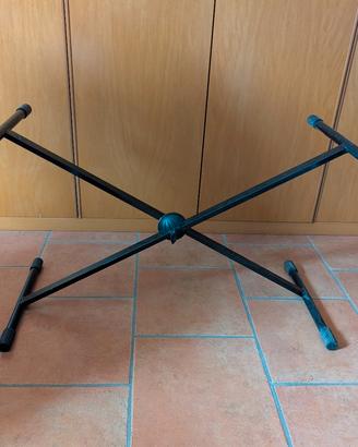 stand tastiera musicale