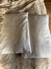 Cuscini letto