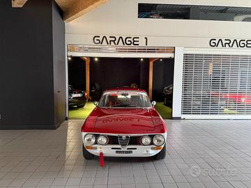 Alfa Romeo GIULIA GT VELOCE 2000 (Tipo 10521)