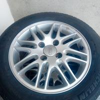 cerchi in lega e gomme 