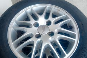 cerchi in lega e gomme 