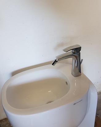 Sanitari ben tenuti.