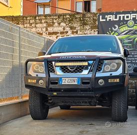  Nissan pathfinder 2.5dci anno 2006 174cv