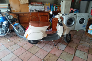 Vespa pk