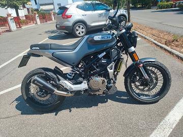 Husqvarna Svartpilen 401