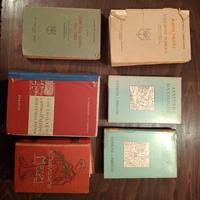 vecchi libri scolastici e dizionari