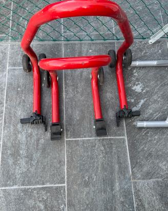 Cavalleti anteriore e posteriore moto