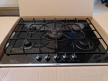 piano cottura Bosch in cristallo nero