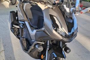 HONDA ADV 350