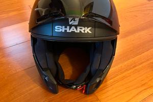 casco shark jet