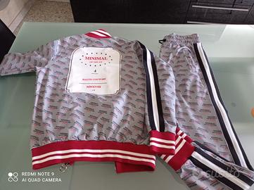 Tuta minimal completa