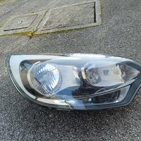 fanali anteriori Kia rio 2012