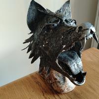 Testa di lupo in ferro battuto realizzata a mano