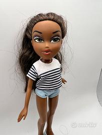 "BRATZ DOLL", "MGA" SASHA "Beach Party"