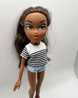 "BRATZ DOLL", "MGA" SASHA "Beach Party"