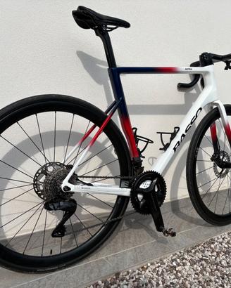 Basso Astra carbonio Ultegra Di2 - Pari al nuovo