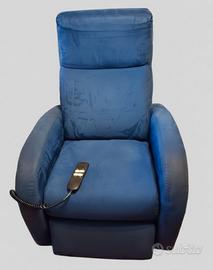 Poltrona alzapersone per anziani e disabili