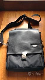 borsa tablet tracolla e zaino