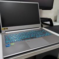 Acer Predator Triton 300 SE