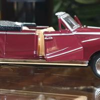 Vintage Bmw 501 anno 1955 Diecast modellino 1:32