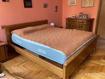 Camera da letto matrimoniale