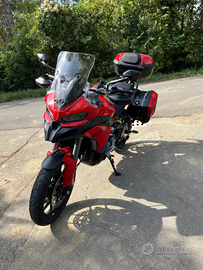 Moto Ducati multistrada v2 S Travell