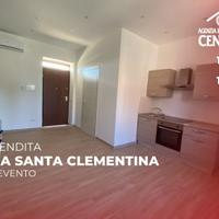 Monolocale ristrutturato con posto auto