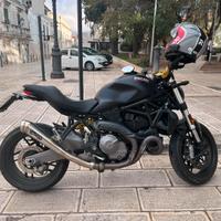 Ducati Monster 821 Dark