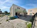 villa-di-120-m²-con-5-locali-e-box-auto-a-chioggia