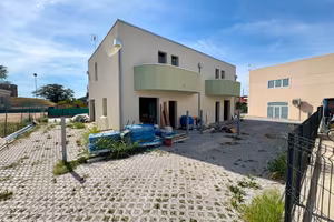 Villa di 120 m² con 5 locali e box auto a Chioggia