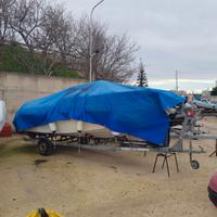 Barca motore carrello