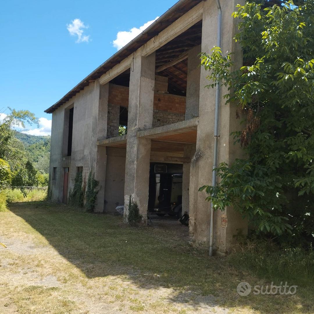 Cascina storica a Melazzo frazione Arzello - Vista 4