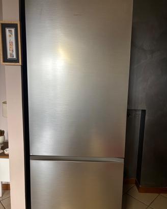 Frigorifero Samsung “Metal Cooling” – Come Nuovo