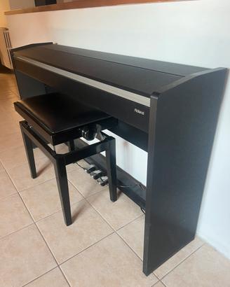 ROLAND F-110 Digital piano
