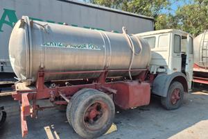Disponibile Cisterna 120 e 60 q.li