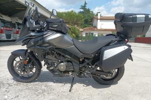Suzuki VSTORM DL 650