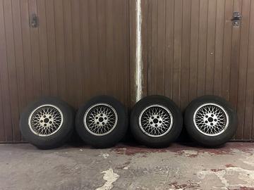 Cerchi in lega originali per Volvo 240 Super Polar