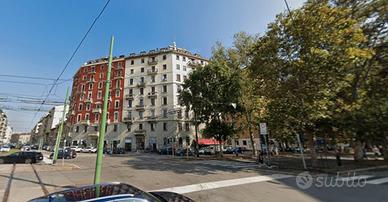 Stanza singola con bagno privato e balcone