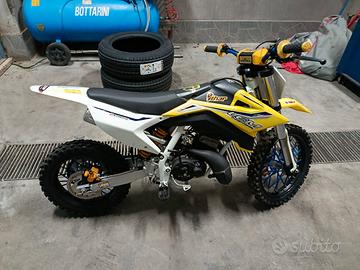 mini cross lem