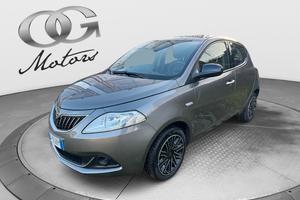Lancia Ypsilon 1.0 FireFly 5 porte S&S Hybrid Silv