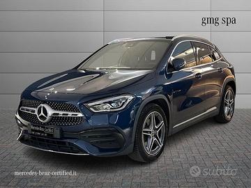 Mercedes-Benz GLA 200 d Premium auto