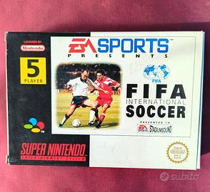 SNES FIFA International Soccer originale, completo