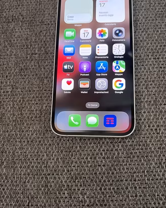 iPhone 16e