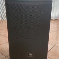 Noleggio Casse JBL EON 715