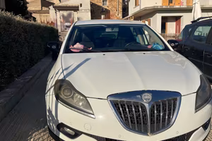 Lancia Delta jtd
