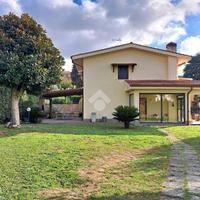 PORZIONE DI BIFAMILIARE A ALBANO LAZIALE