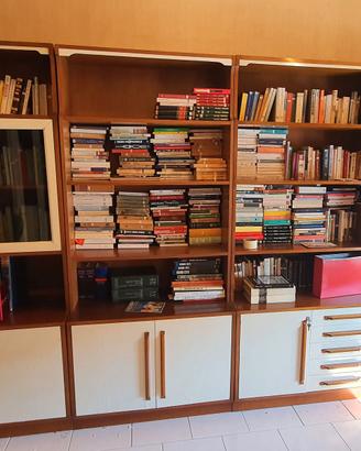 soggiorno libreria vintage modernariato anni 60 70